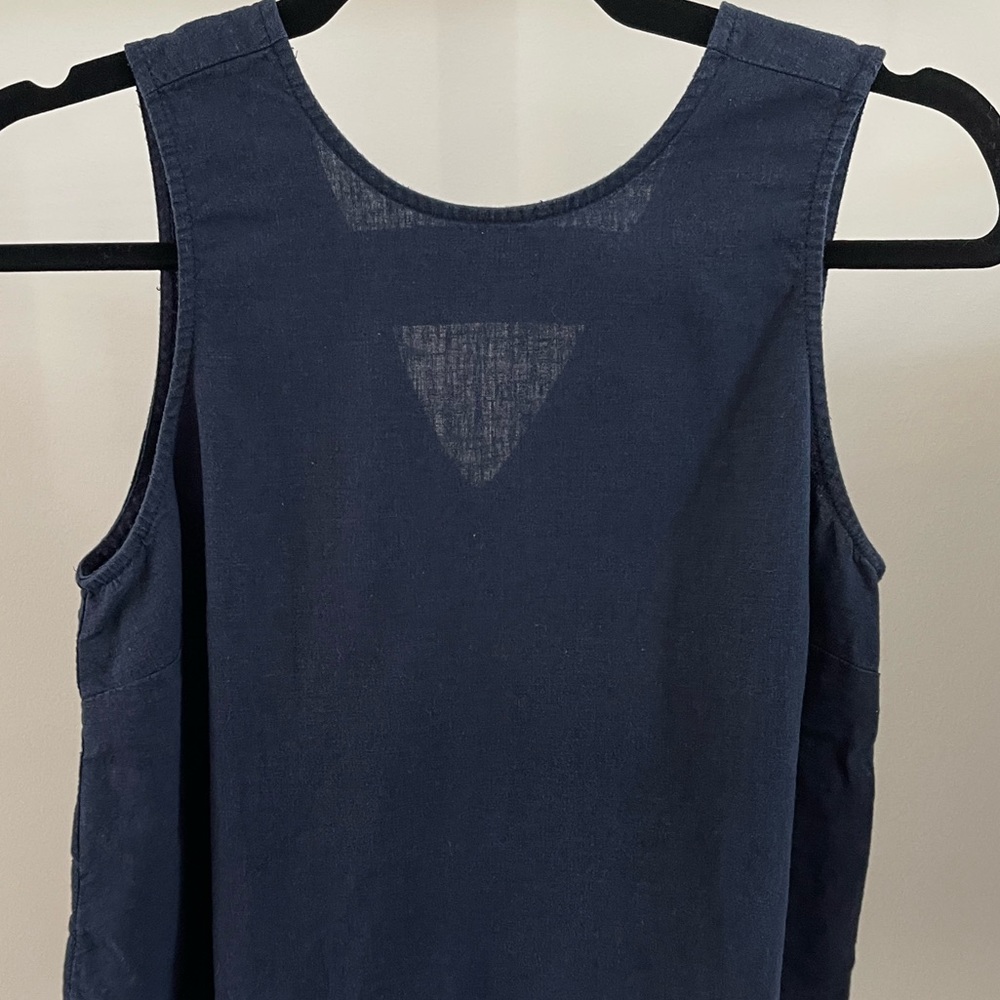 Linen blend petite loft navy tank top with key hole back - Picture 3 of 8